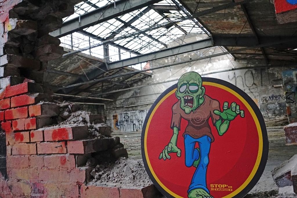Post-Lostplace-Teamevent-Berlin- Zombie Training